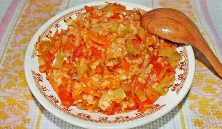 zakuska-na-zimu-iz-risa-s-ovoshchami.jpg